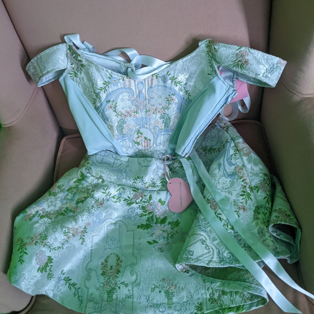 BNWT Sugar Thrillz brocade top and skirt (S/M)